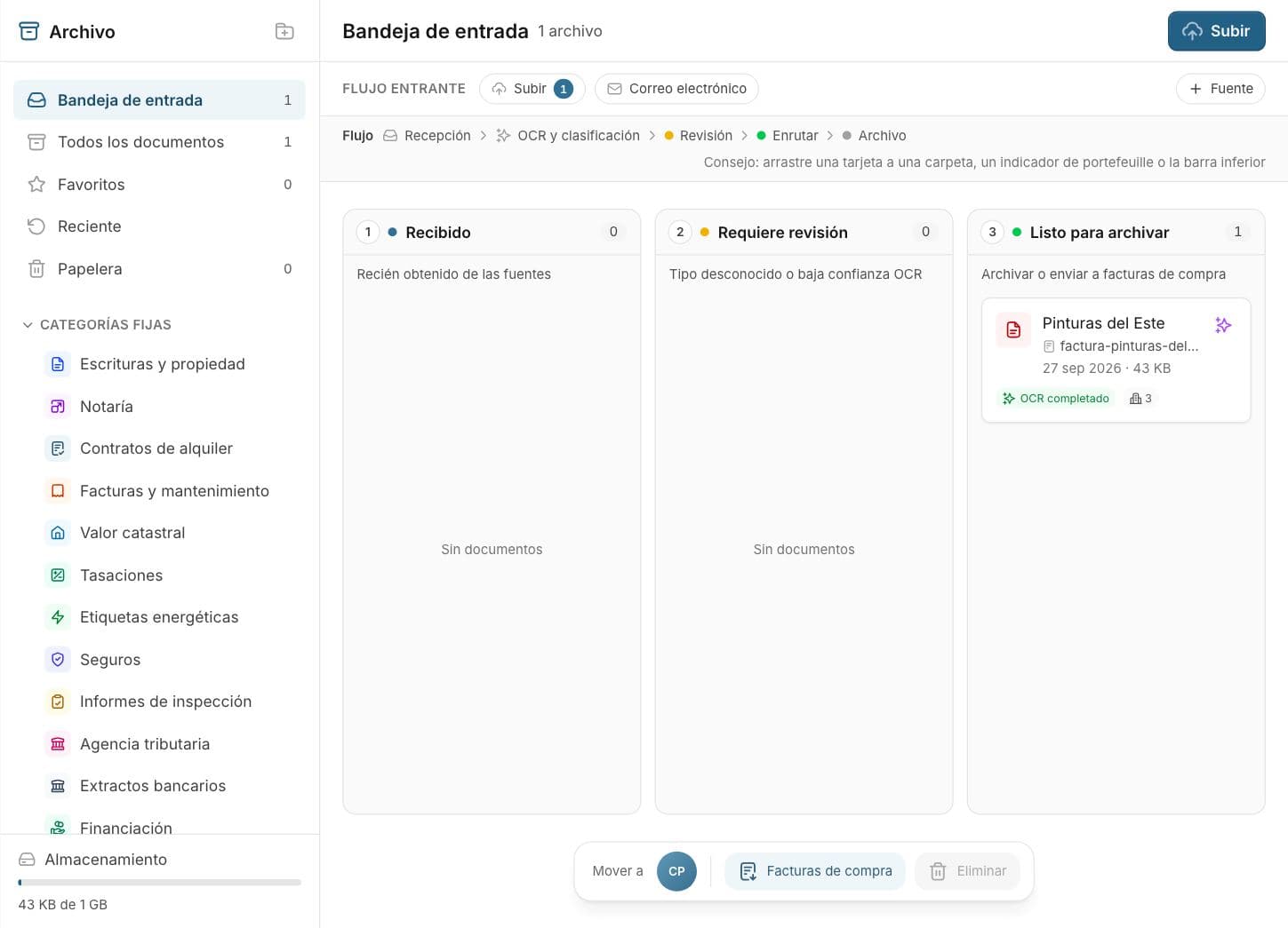 El archivo de documentos de Protiva, con la bandeja de entrada, las carpetas fijas y una factura ya leída.